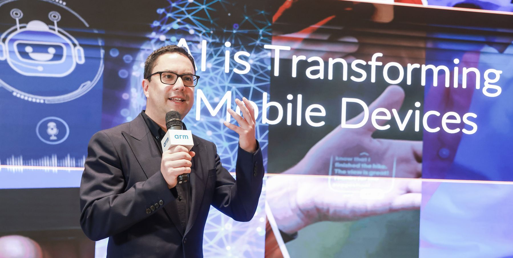 下注NPU、发布跑一万参数大模型的服务器,高通、AMD芯片大厂都在“争”什么?