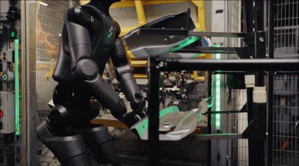 地表最强人形机器人问世,擎天柱头号劲敌,每天工作20小时,前代已进宝马打工