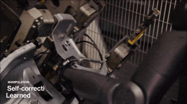 地表最强人形机器人问世,擎天柱头号劲敌,每天工作20小时,前代已进宝马打工