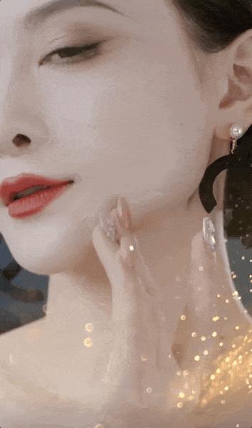 还在死磕镜头?聪明人已经用AI拍时尚广告大片了