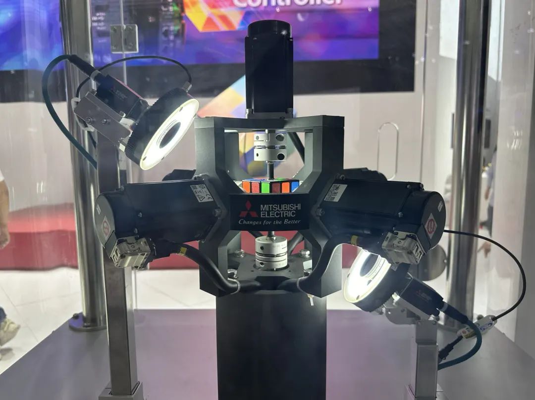 工博会抢先看 多款人形机器人首发首展