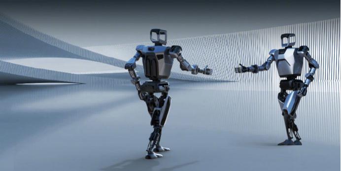 腾讯确认“小五”出道,机器人开始整顿护工行业?