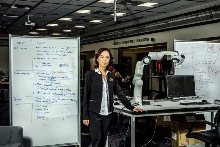 从北京到硅谷,“AI教母”李飞飞的传奇AI路