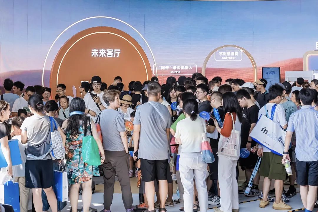 媲美GPT-4o的王炸模型,这家创业公司做出来了