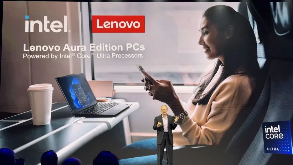 AI圈顶流捧场，黄仁勋苏姿丰都来了，联想亮AI Now智能体大招，连甩10多个重磅AI产品