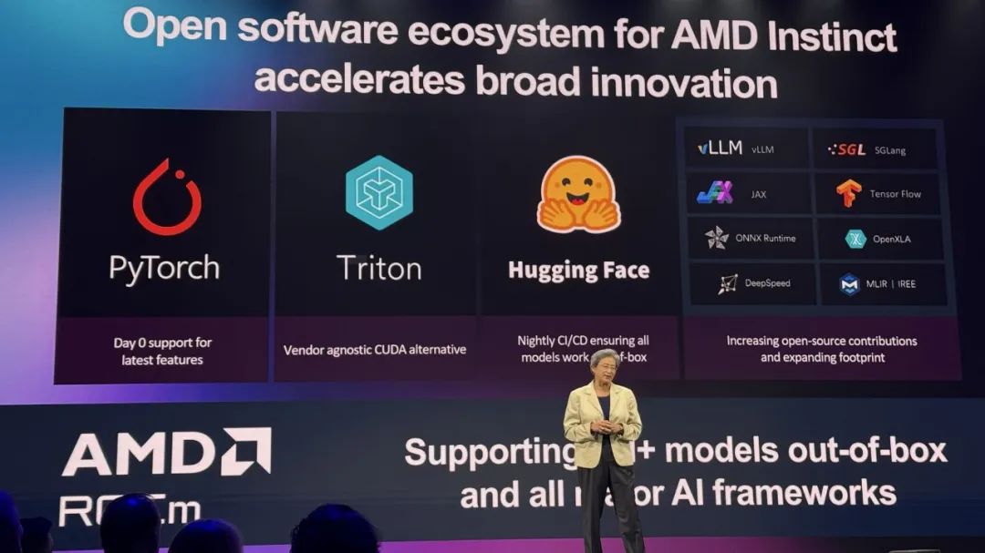 AI圈顶流捧场，黄仁勋苏姿丰都来了，联想亮AI Now智能体大招，连甩10多个重磅AI产品