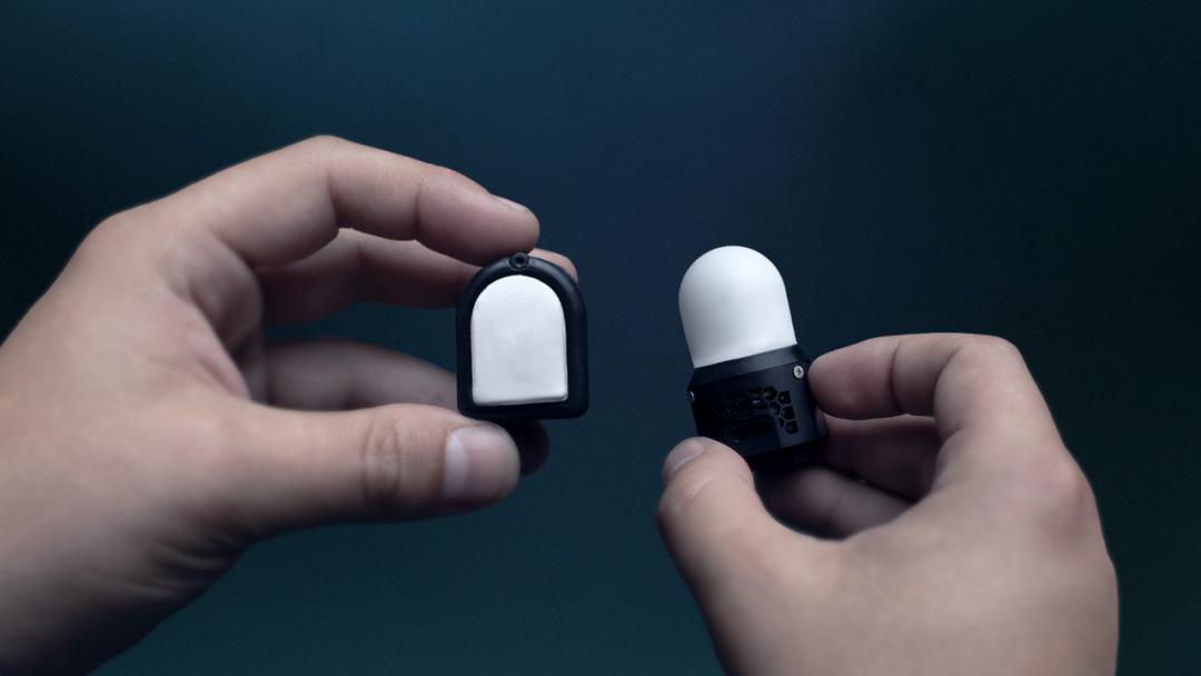 Meta AI 的这些新技术,让机器人拥有「触觉」