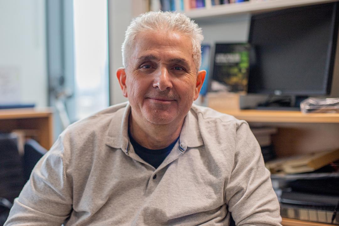 苹果 AI 总结新闻闹乌龙,这比“标题党”更令人担心