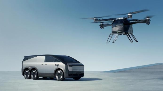 CES 2025前瞻:AI硬件爆发 ,中国飞车将亮相