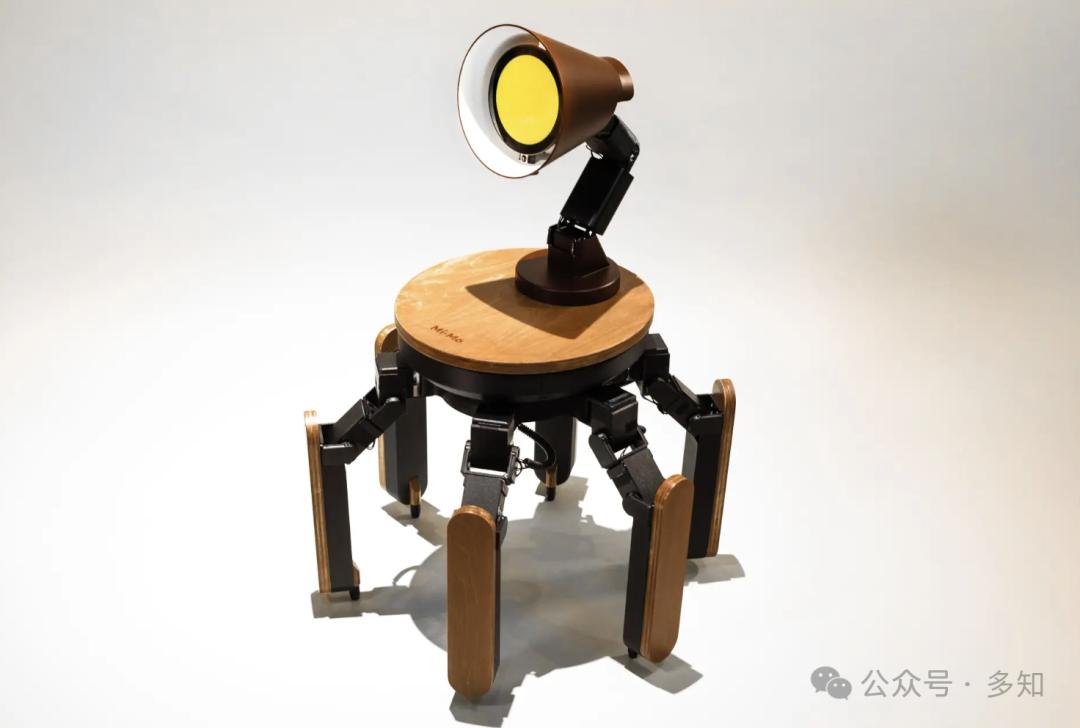 CES 2025：井喷的AI陪伴与AI眼镜