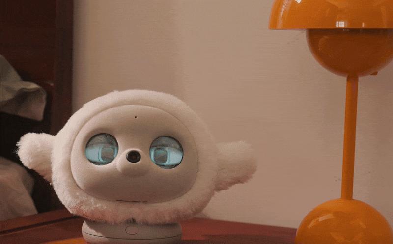 CES 2025：井喷的AI陪伴与AI眼镜